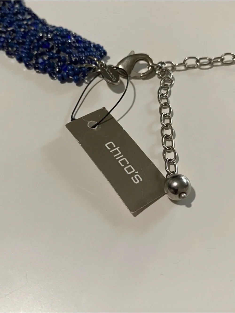 🌺SOLD🌺NWT Chico’s Multi-Strand Blue Ombre Beaded Waterfall Necklace - Picture 6 of 10